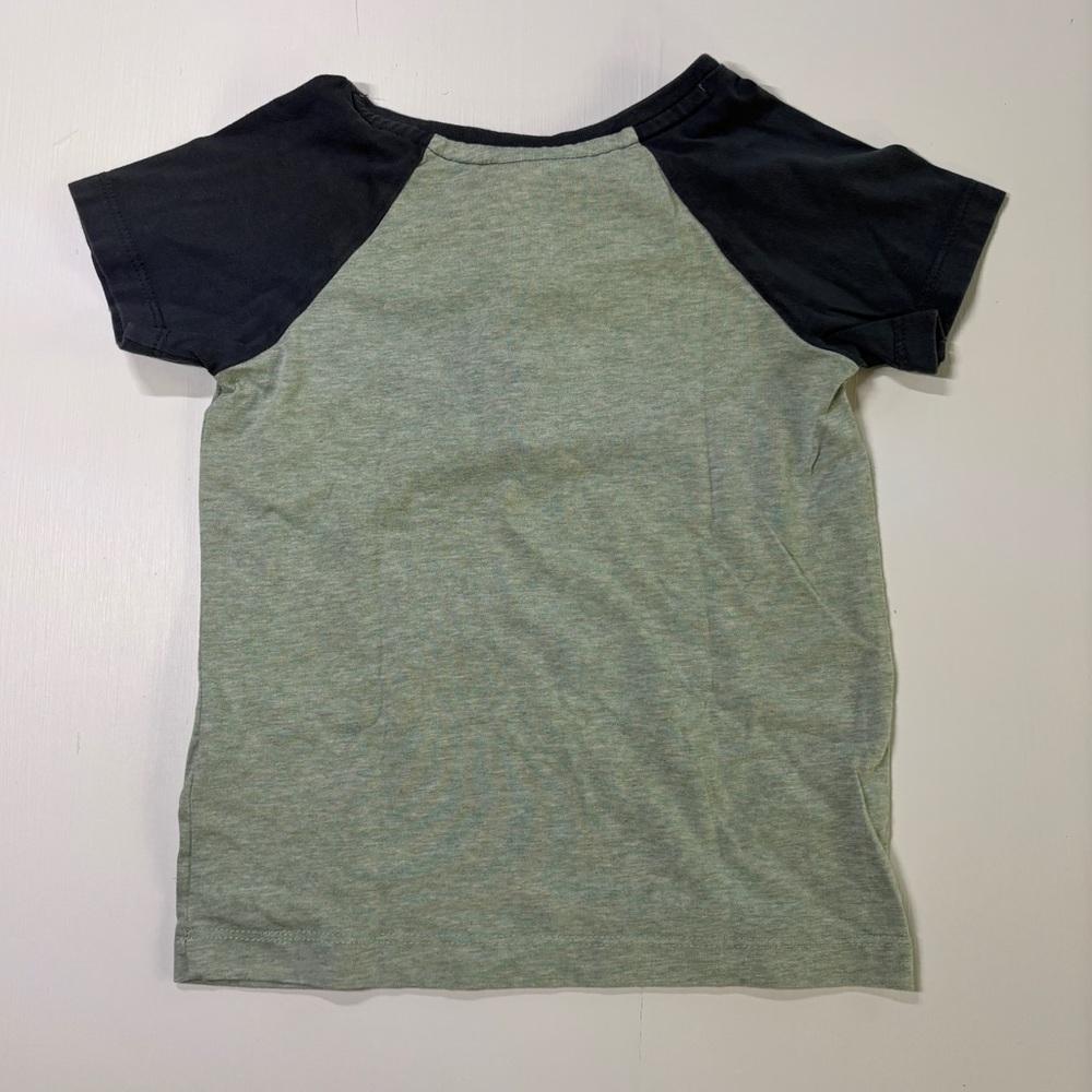 Tommy Bahama Kids Henley Tee | 3T | Raglan Short Sleeve - Picture 3 of 4